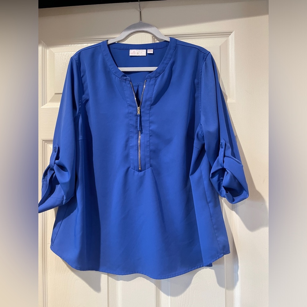 Kim Gravel top